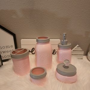 New Bathroom mason jar decor